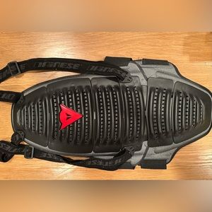 Dainese Wave D1 Air Back Protector Size Medium